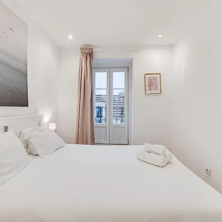 Taipas Cozy Lisbon